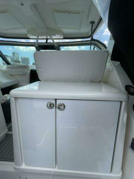 Vanish 32ft Tiara Yachts Yacht For Sale