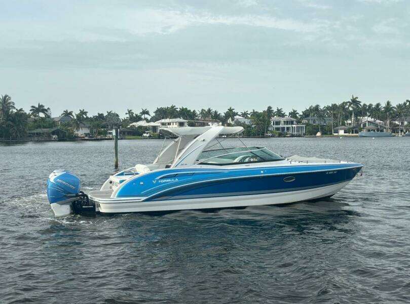 31ft Formula Yacht For Sale