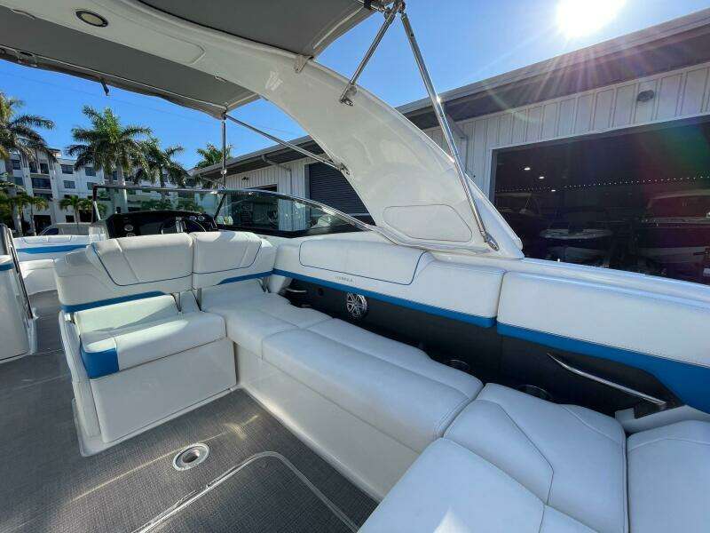 31ft Formula Yacht For Sale