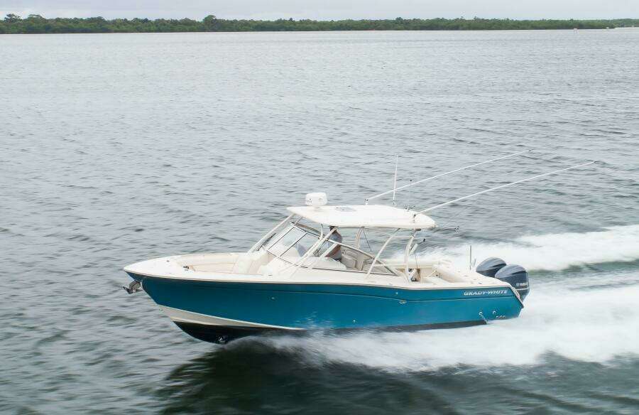 Grady White 30 - Exterior Profile