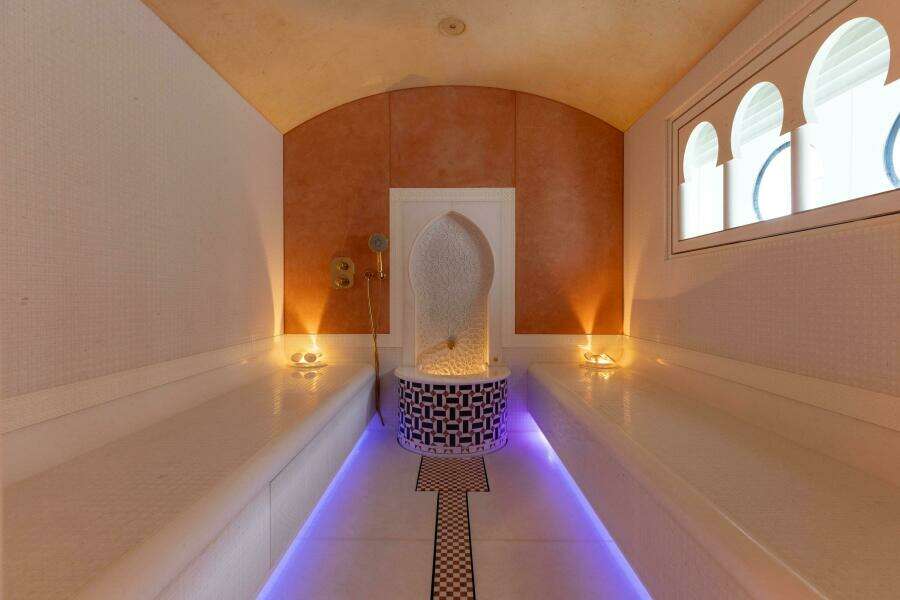 Lower Deck Hammam 