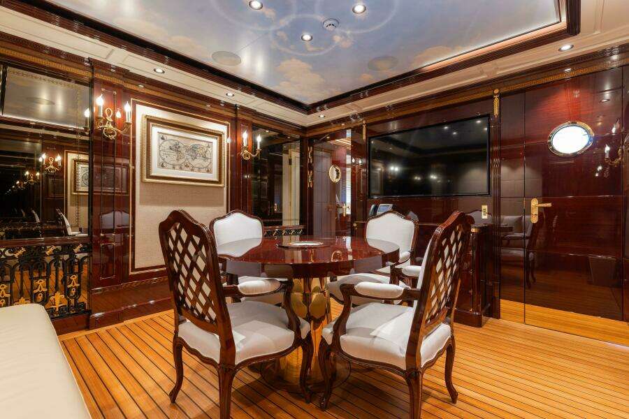 Lower Deck Meeting Room 