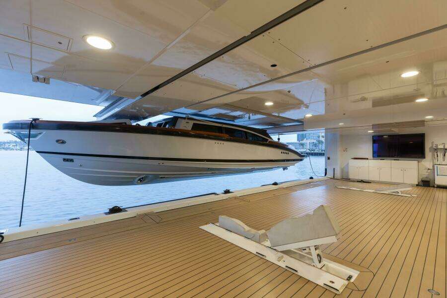 Lower Deck Tender Operations 
