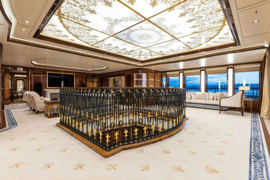 Owner's Deck Lounge Looking Forward To Starboard 