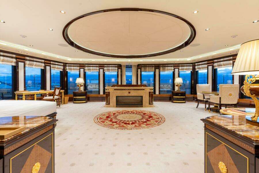Owner's Stateroom Looking Forward 