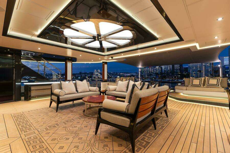 Bridge Deck Aft Looking Aft To Starboard 