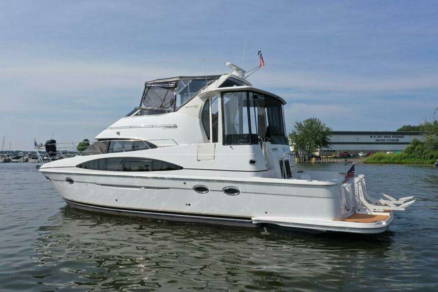 44ft Carver Yacht For Sale