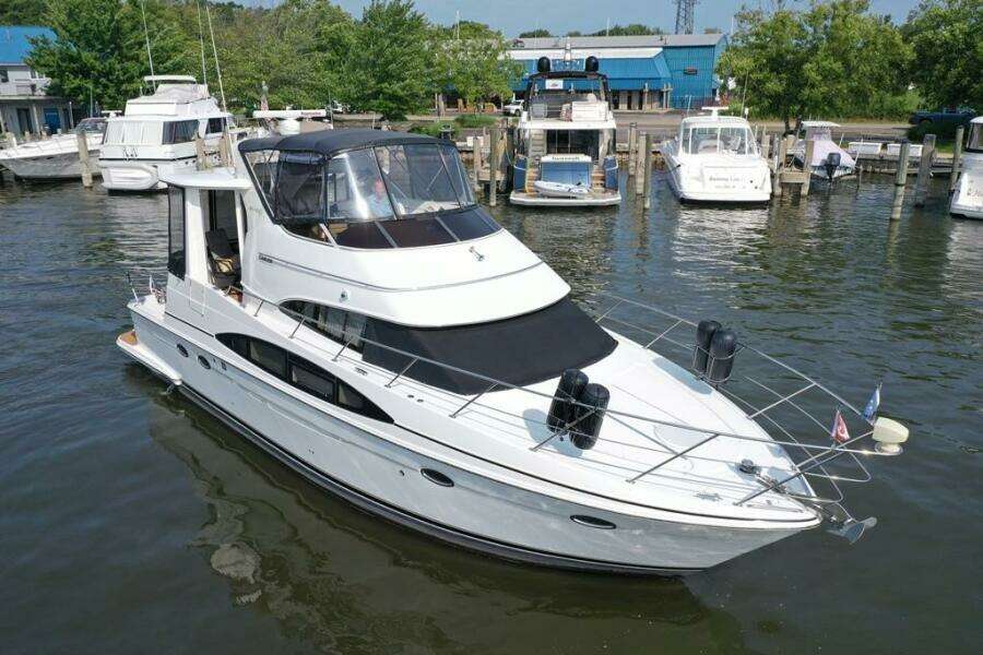 44ft Carver Yacht For Sale
