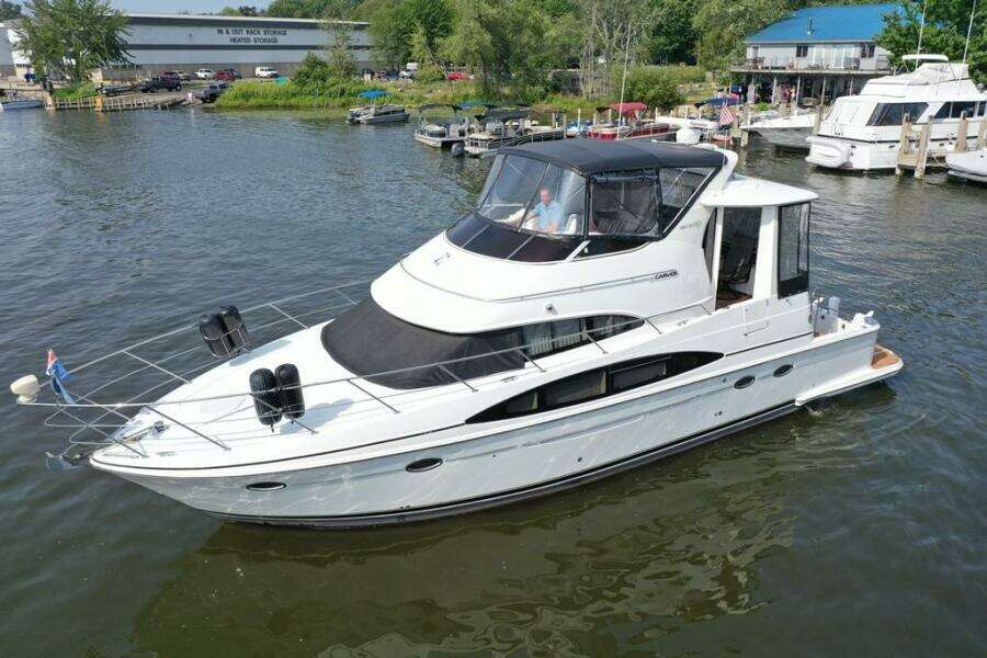 44ft Carver Yacht For Sale