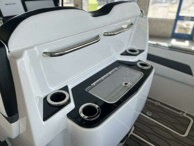 32ft Sunsation Yacht For Sale