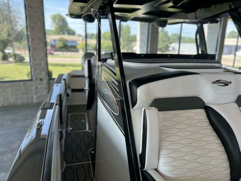 32ft Sunsation Yacht For Sale