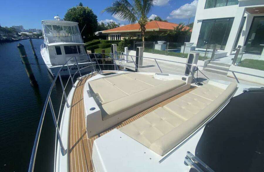 Sky One 55ft Azimut Yacht For Sale