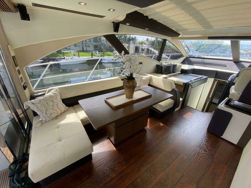 55ft Azimut Yacht For Sale