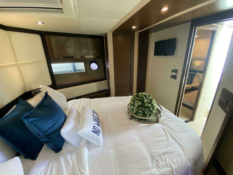 55ft Azimut Yacht For Sale