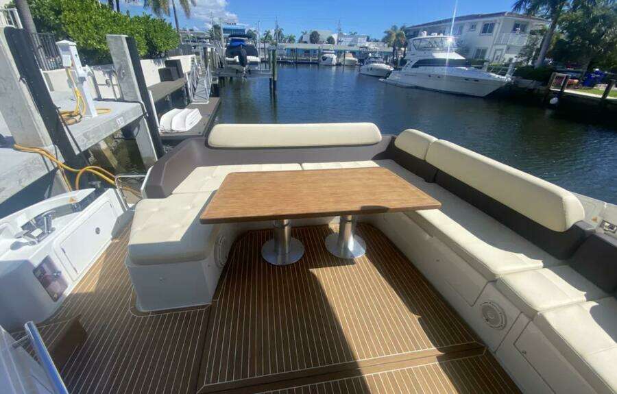 Sky One 55ft Azimut Yacht For Sale