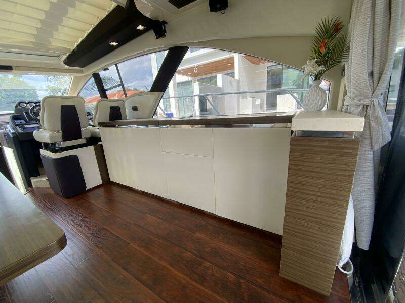 55ft Azimut Yacht For Sale