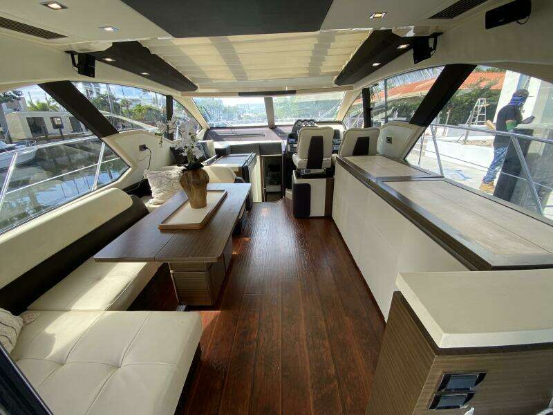 55ft Azimut Yacht For Sale