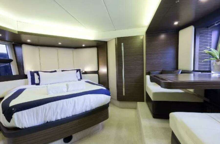 Sky One 55ft Azimut Yacht For Sale