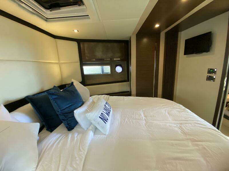 55ft Azimut Yacht For Sale