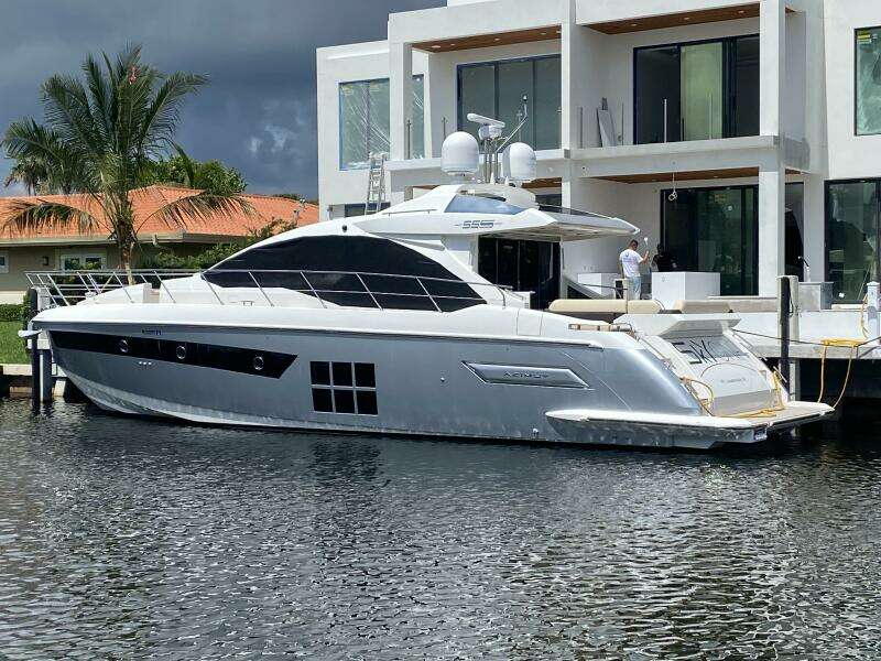 55ft Azimut Yacht For Sale