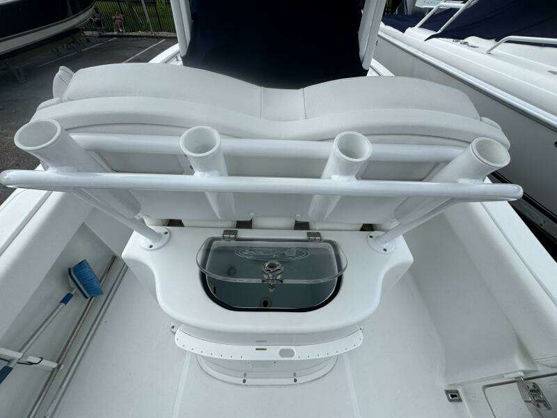 23ft Sea Hunt Yacht For Sale