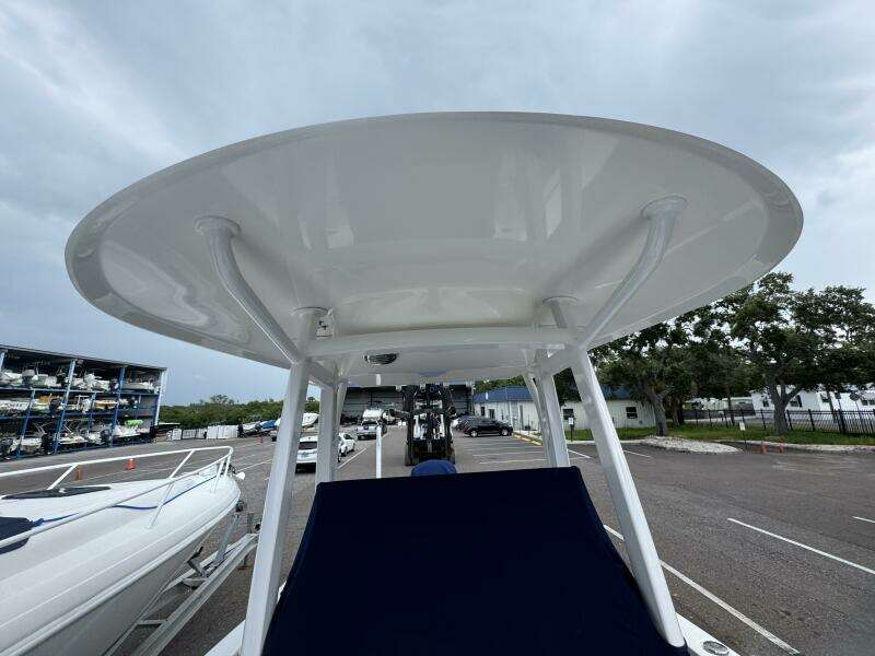 23ft Sea Hunt Yacht For Sale