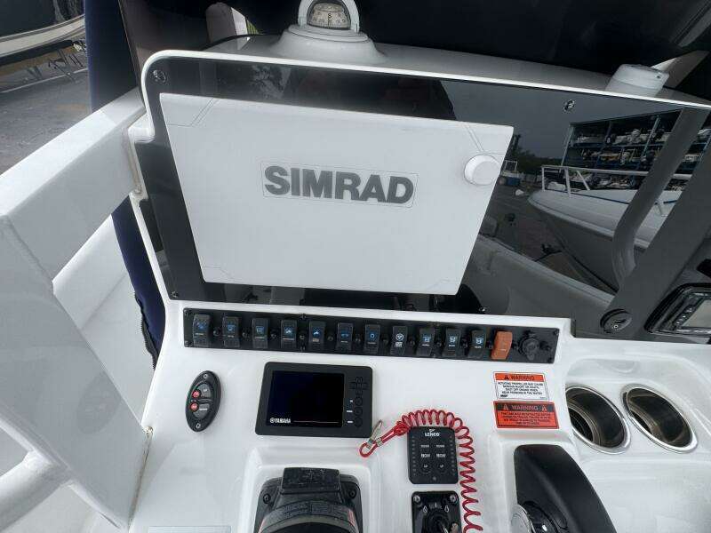 23ft Sea Hunt Yacht For Sale