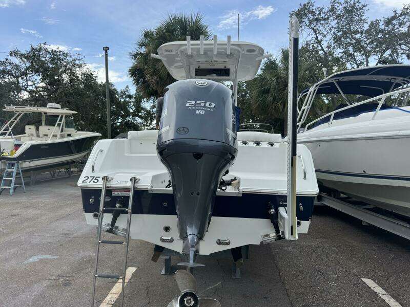 23ft Sea Hunt Yacht For Sale