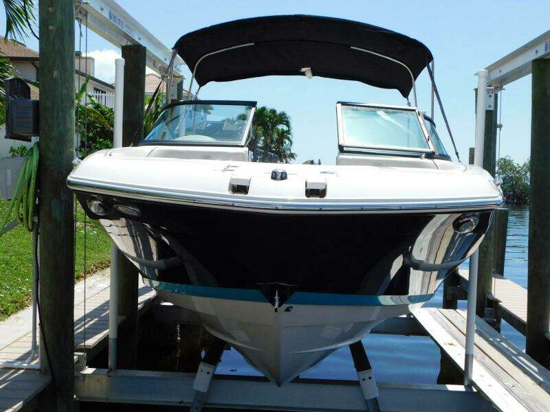 23ft Regal Yacht For Sale