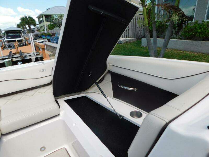 23ft Regal Yacht For Sale