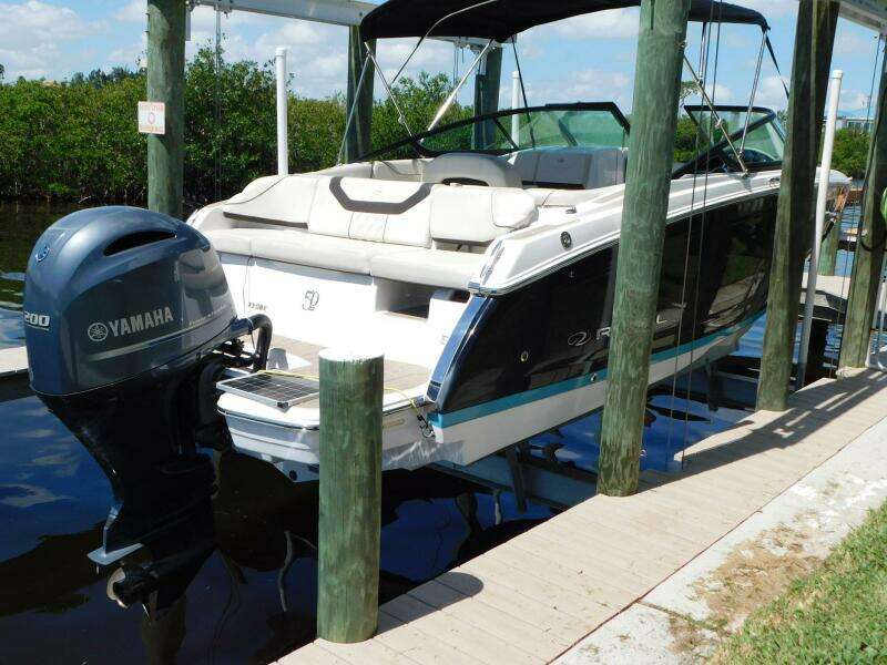 23ft Regal Yacht For Sale