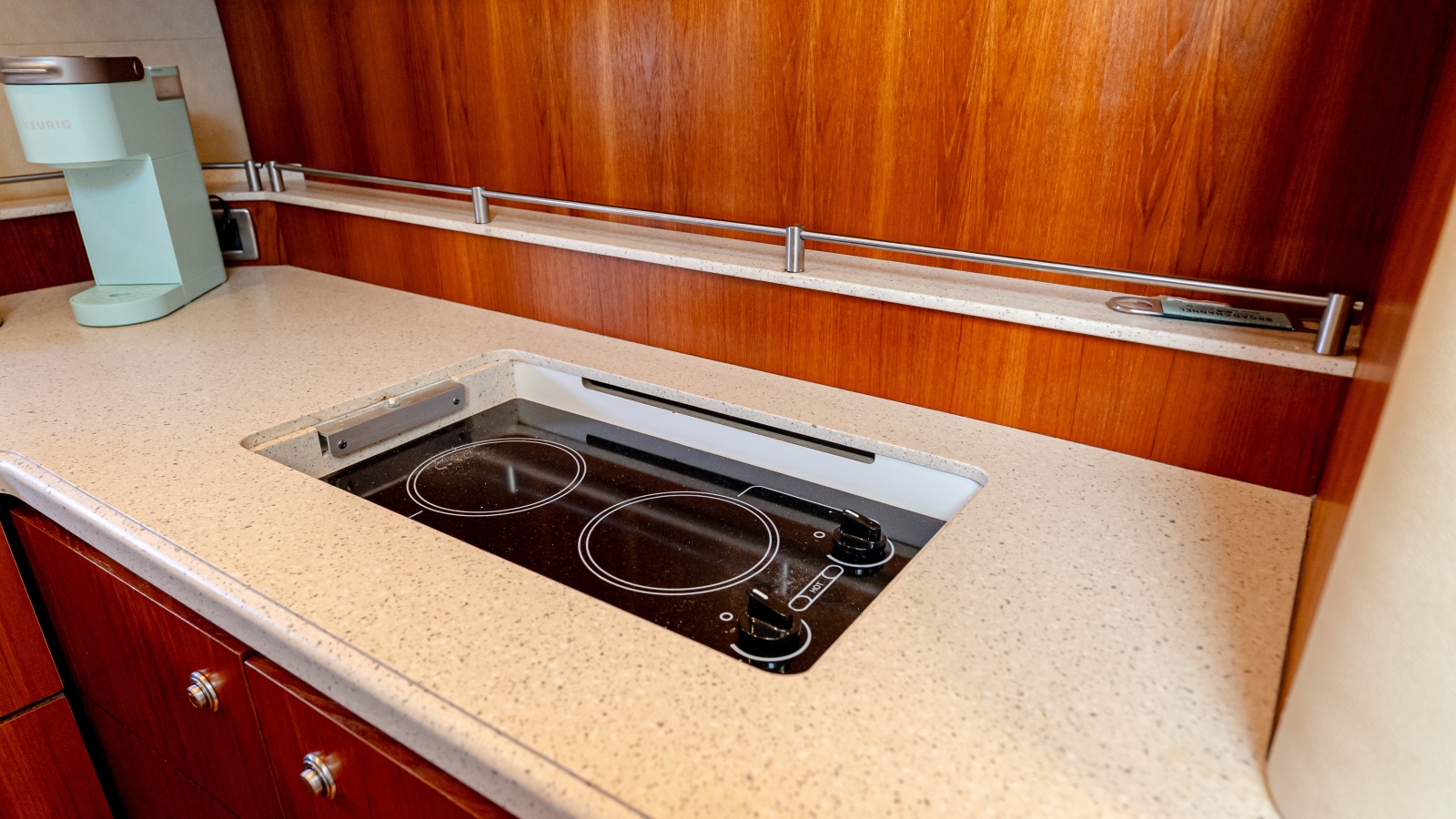 2007 Tiara Yachts 4300 Sovran