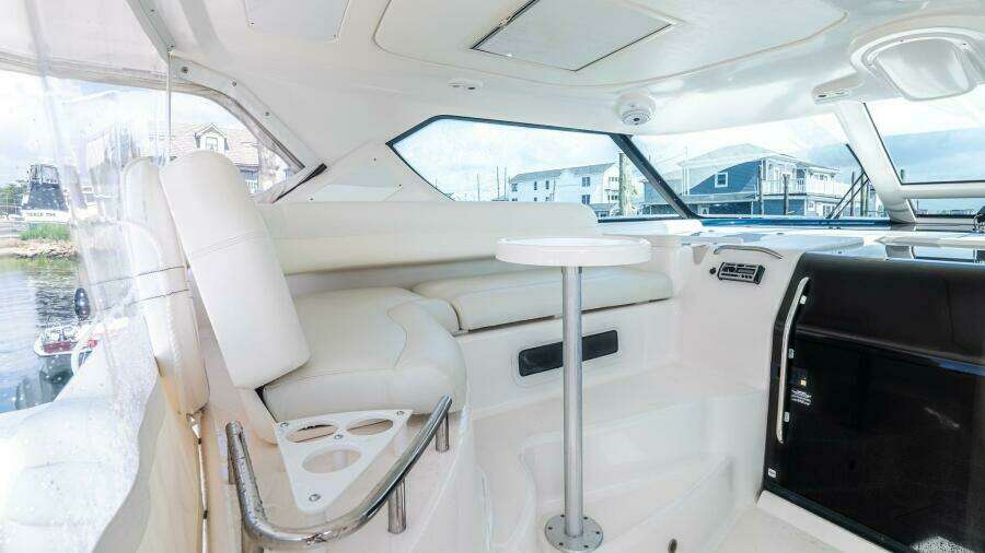 43ft Tiara Yachts Yacht For Sale