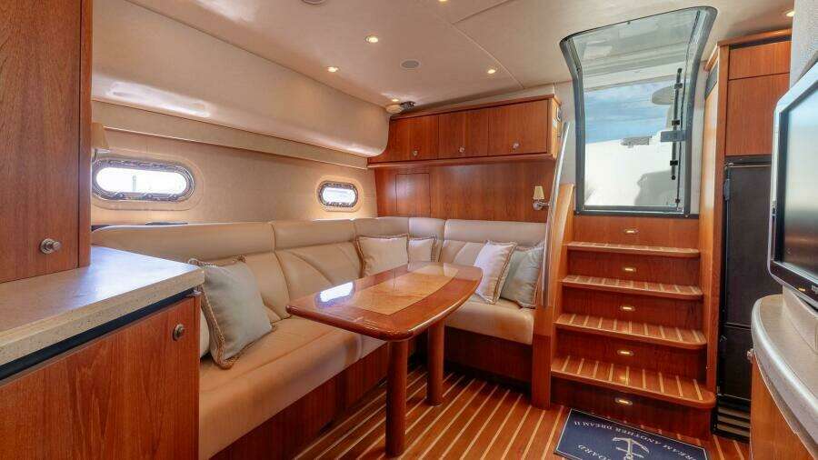 43ft Tiara Yachts Yacht For Sale