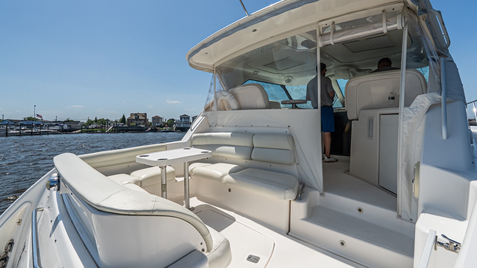 2007 Tiara Yachts 4300 Sovran
