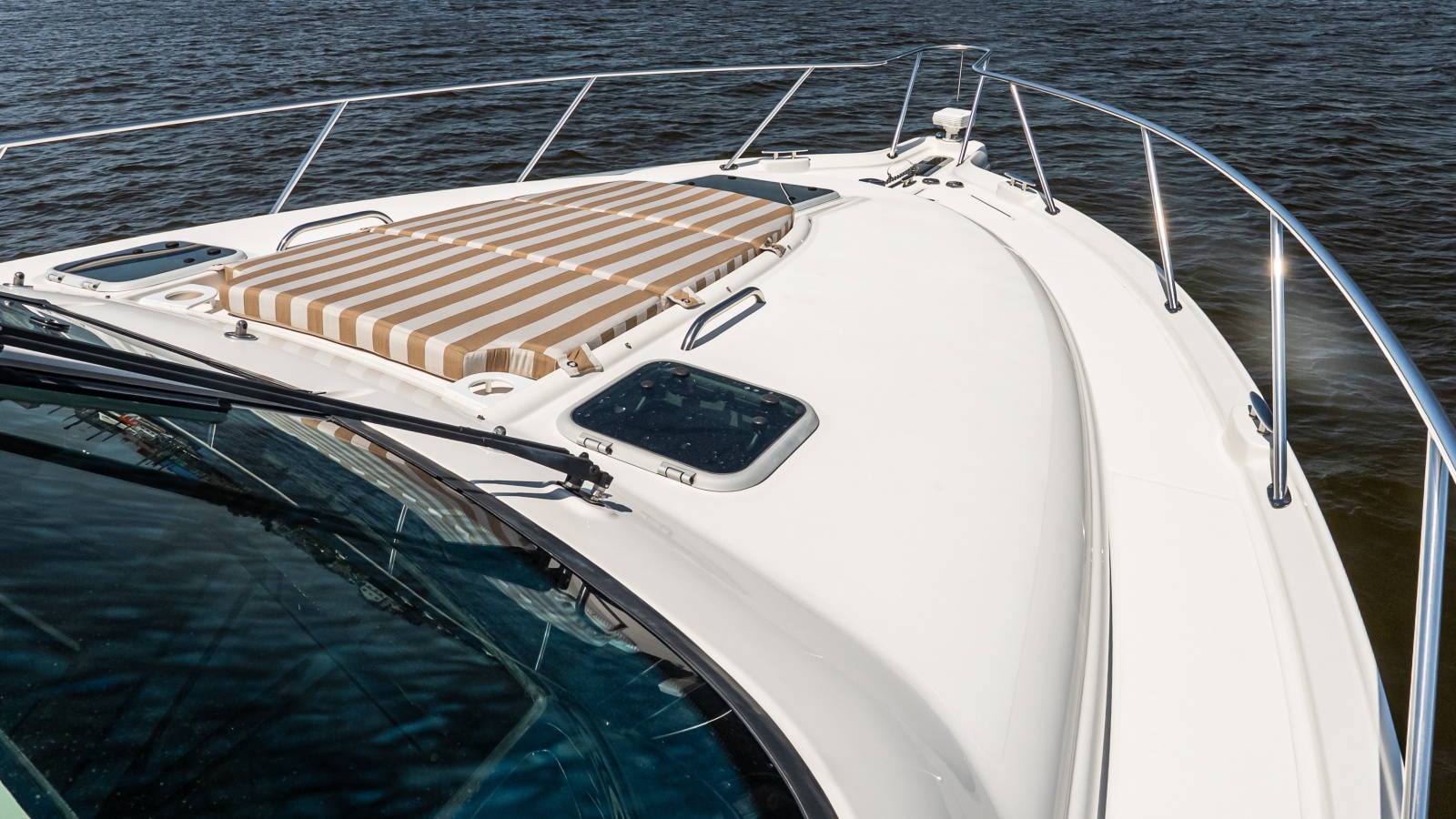 2007 Tiara Yachts 4300 Sovran