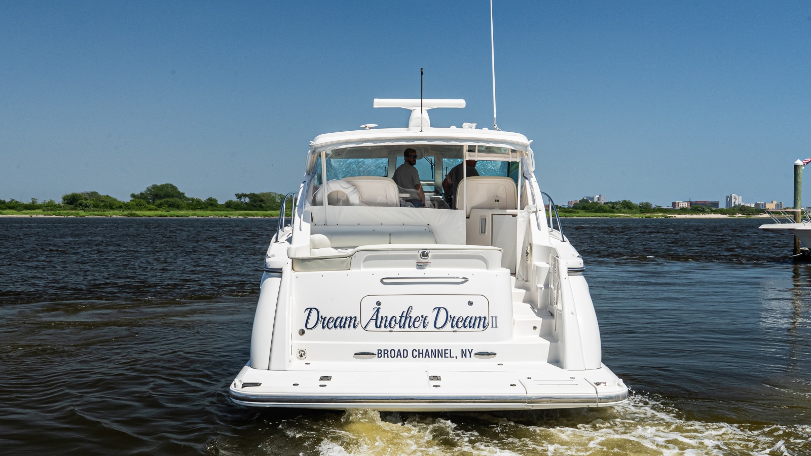 2007 Tiara Yachts 4300 Sovran