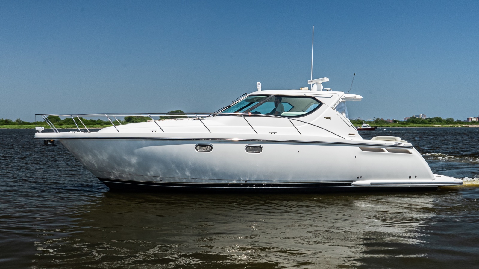 2007 Tiara Yachts 4300 Sovran