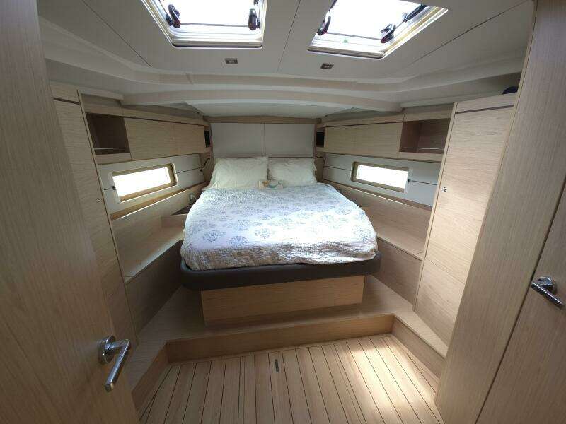 OFF PISTE 46ft Beneteau Yacht For Sale