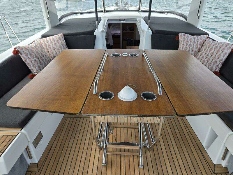 OFF PISTE 46ft Beneteau Yacht For Sale