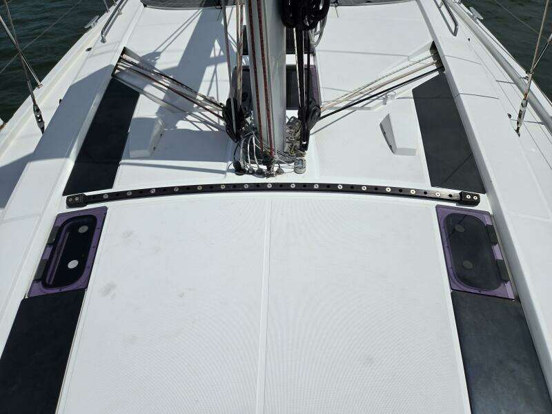 OFF PISTE 46ft Beneteau Yacht For Sale