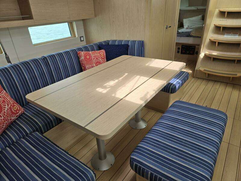 OFF PISTE 46ft Beneteau Yacht For Sale