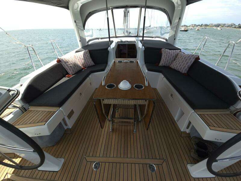 OFF PISTE 46ft Beneteau Yacht For Sale