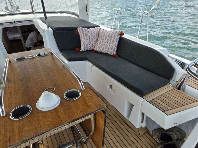 OFF PISTE 46ft Beneteau Yacht For Sale