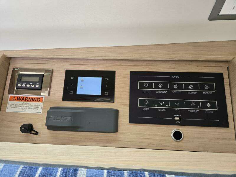 OFF PISTE 46ft Beneteau Yacht For Sale