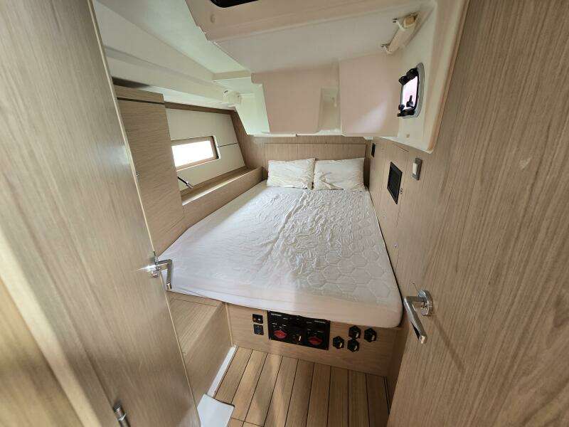 OFF PISTE 46ft Beneteau Yacht For Sale