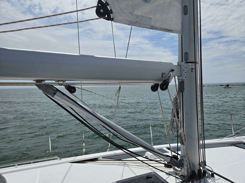 OFF PISTE 46ft Beneteau Yacht For Sale