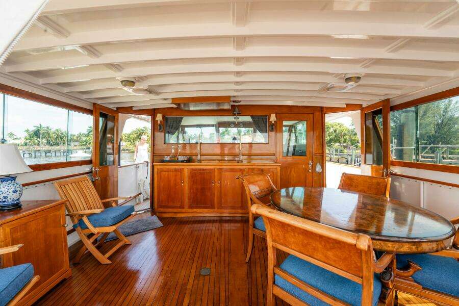 Coconut 64ft Burger Yacht For Sale