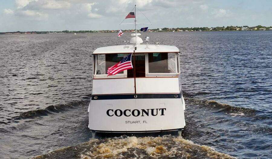 Coconut 64ft Burger Yacht For Sale