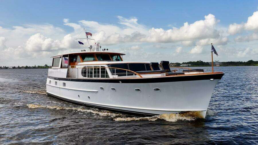 Coconut 64ft Burger Yacht For Sale